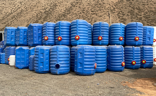 雨水收集与利用：万科华洁成县塑料桶提供创新解决方案